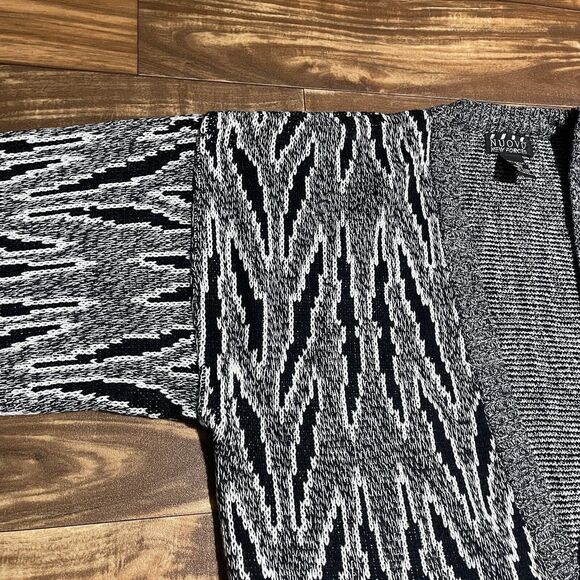 Vintage Nuovo New Forces Mens Large Button Cardigan Sweater Coogi Black Gray - Picture 4 of 11